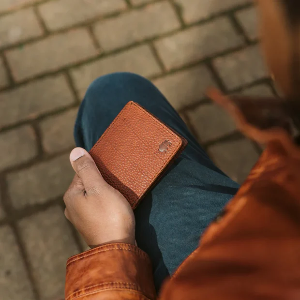 Ryder Reserve Bison Leather Billfold Wallet - Image 4